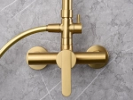 Ensemble de douche composé d'un mitigeur et d'une colonne de douche or brossé. Cet ensemble de barre de douche offre un design élégant. GARANTIE 5 ANS, LIVRAISON OFFERTE 5 à 6 Jours